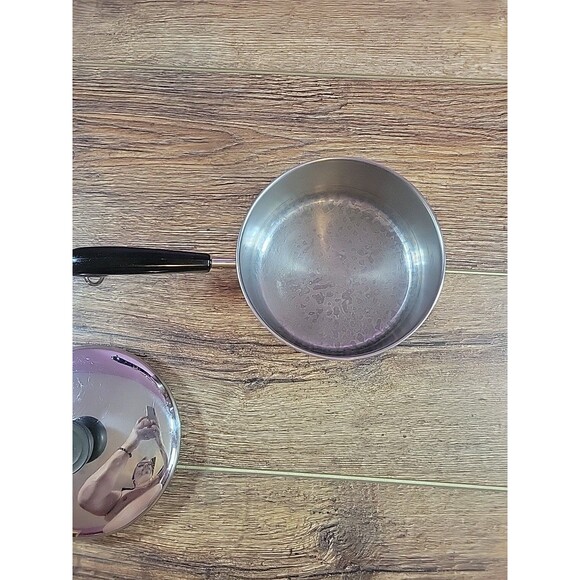 Revere Ware 1801  1 1/2 Quart Pot With Lid Copper Bottom Clinton‎ IL USA Vintage - Picture 3 of 4